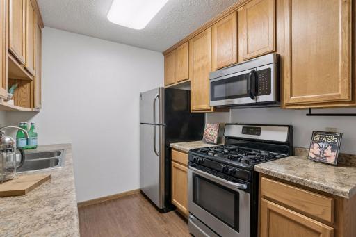 518 78th Avenue NE, Spring Lake Park, MN 55432