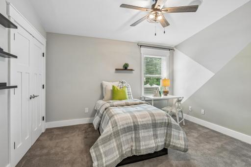 4160 Utica Avenue S, Saint Louis Park, MN 55416