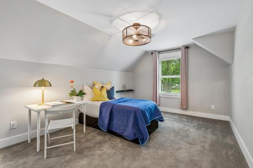 4160 Utica Avenue S, Saint Louis Park, MN 55416