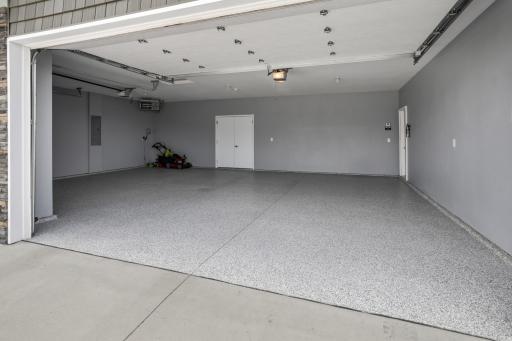 5659 43rd Street S, Fargo, ND 58104