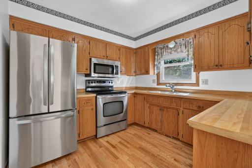 4911 22nd Avenue NW, Rochester, MN 55901