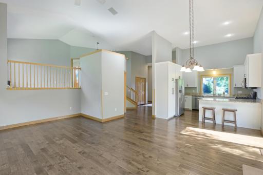6926 Taylor Drive, Savage, MN 55378