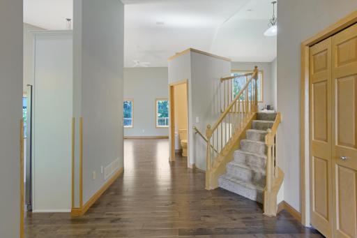 6926 Taylor Drive, Savage, MN 55378
