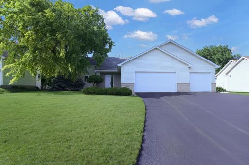 6926 Taylor Drive, Savage, MN 55378