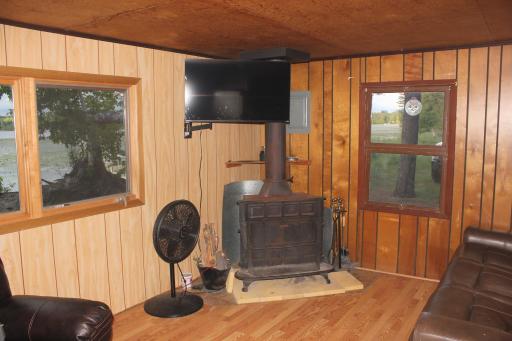 190 2nd Street NE, Laporte, MN 56461