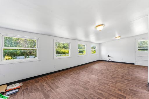 Stewartville, MN 55976