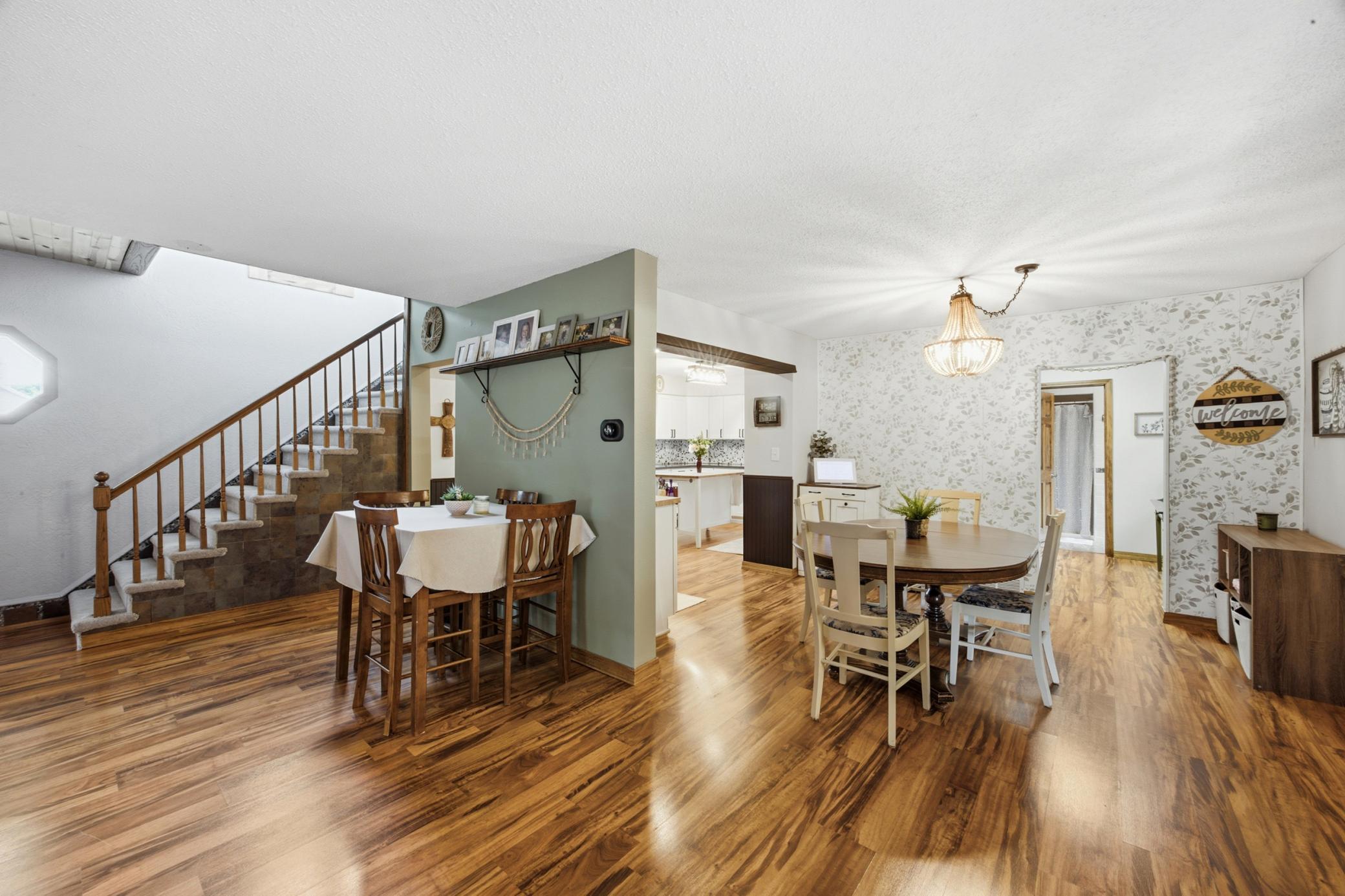 dining area(s)