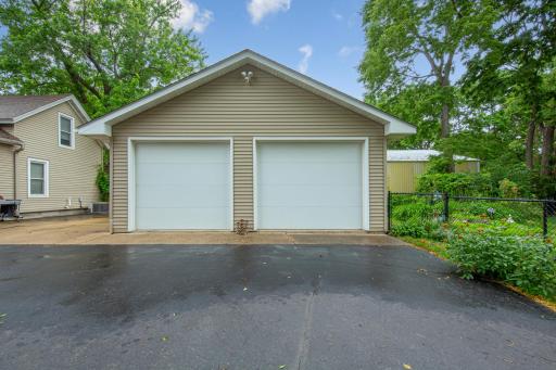 806 5th Street NW, Faribault, MN 55021