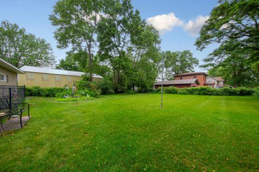 806 5th Street NW, Faribault, MN 55021