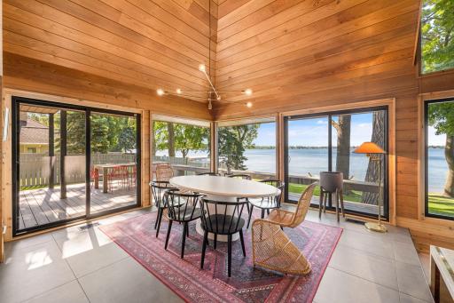 1308 Woodlawn Beach, Buffalo, MN 55313