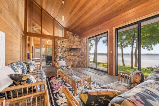 1308 Woodlawn Beach, Buffalo, MN 55313