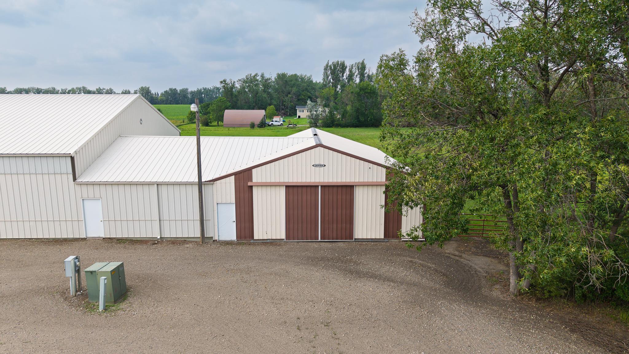 Barn