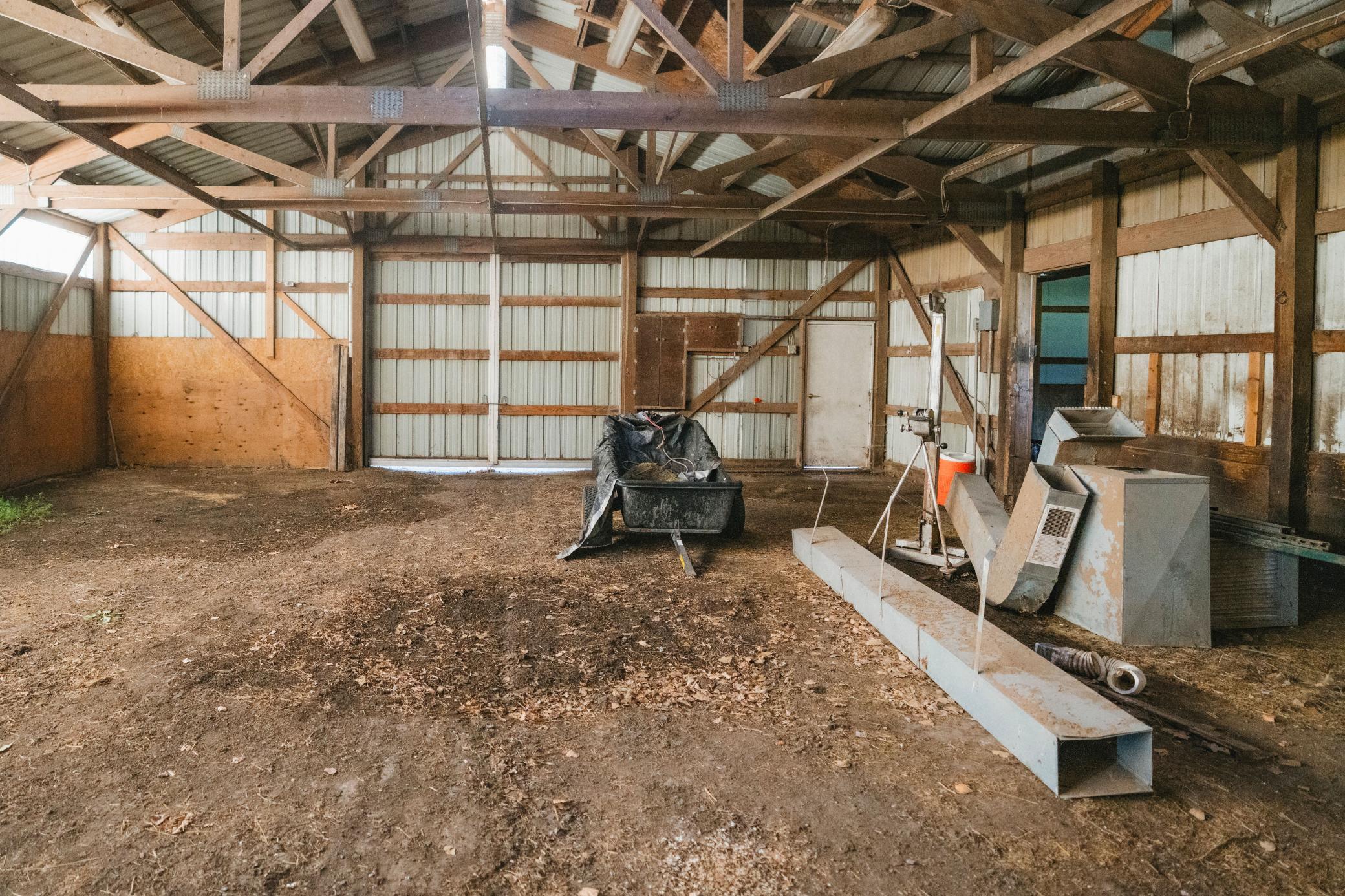Barn