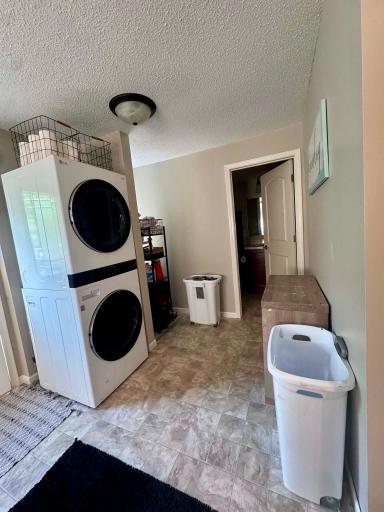 Back Entry/Laundry