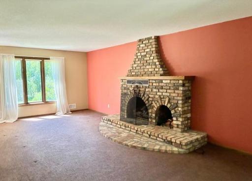 4640 Dodd Road, Eagan, MN 55123