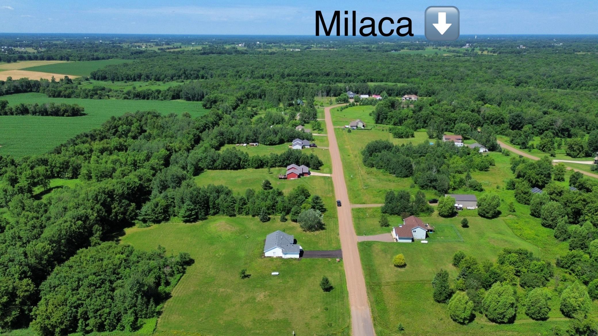 Perfect location right of county rd 1