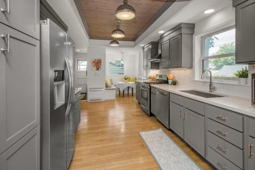 Photo for 1031 Saint Clair Avenue, Saint Paul, MN 55105 - listing #7091515 1031 Saint Clair Avenue, Saint Paul, MN 55105
