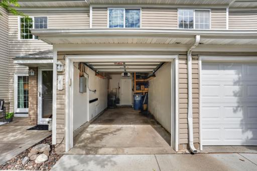 13485 60th Place N, 4, Minneapolis, MN 55446