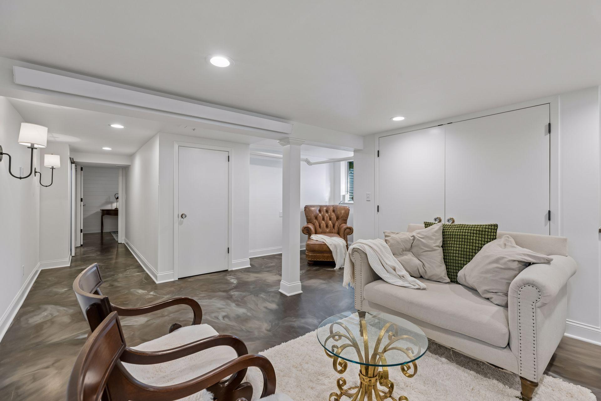 Hallway leads to 4th BR/Guest Room.