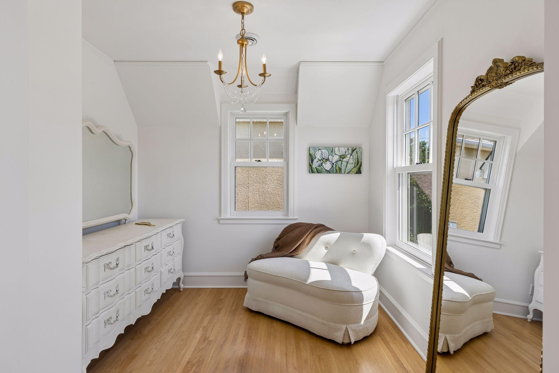 Sitting Room.