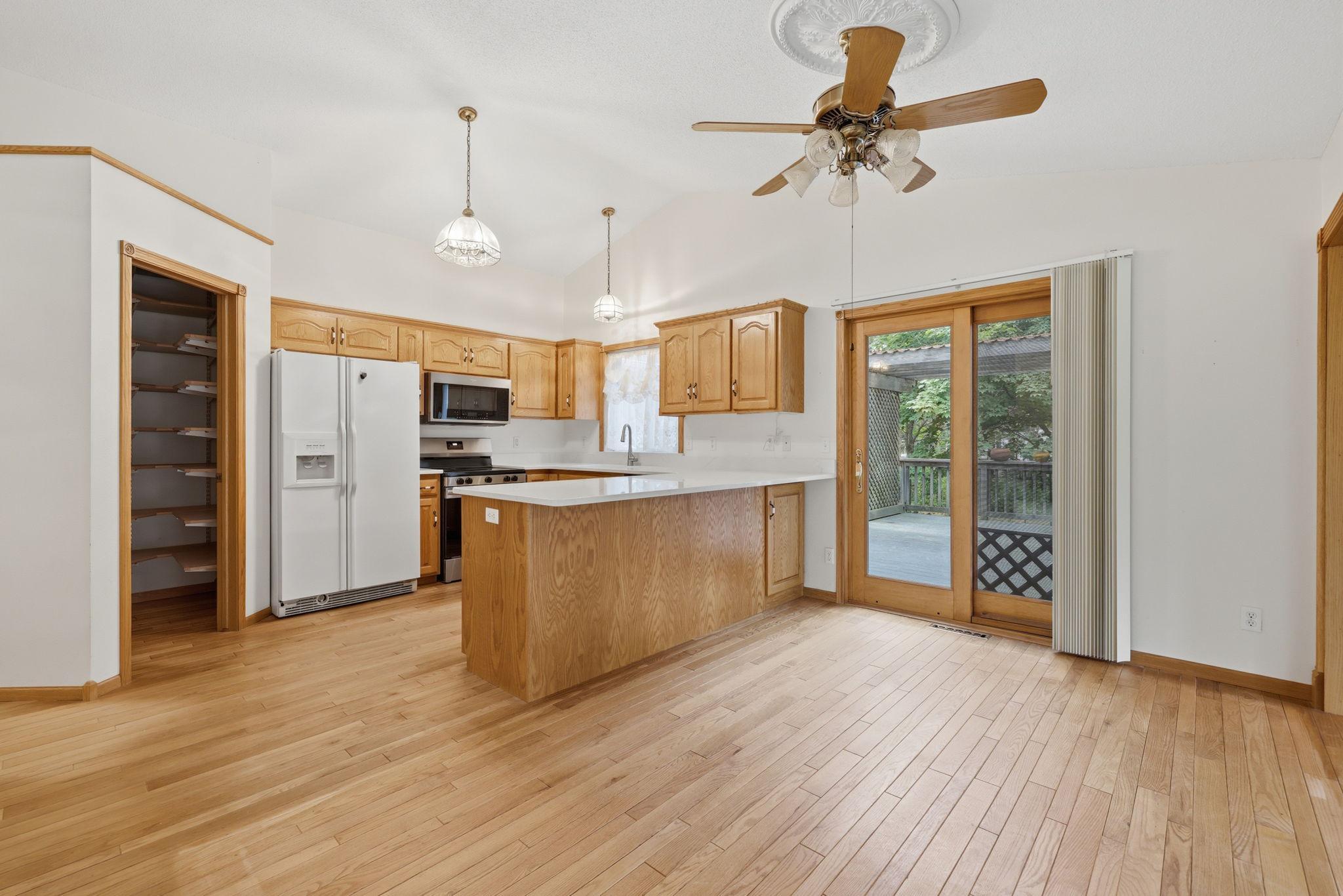 Kitchen/dinning room