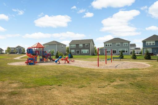11551 Brayburn Trail, Dayton, MN 55369