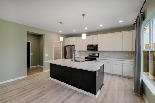 11551 Brayburn Trail, Dayton, MN 55369
