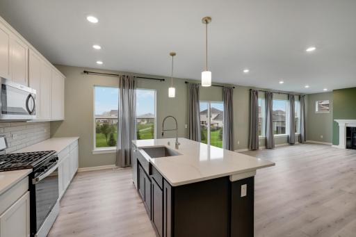 11551 Brayburn Trail, Dayton, MN 55369