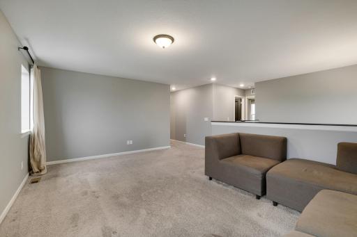 11551 Brayburn Trail, Dayton, MN 55369