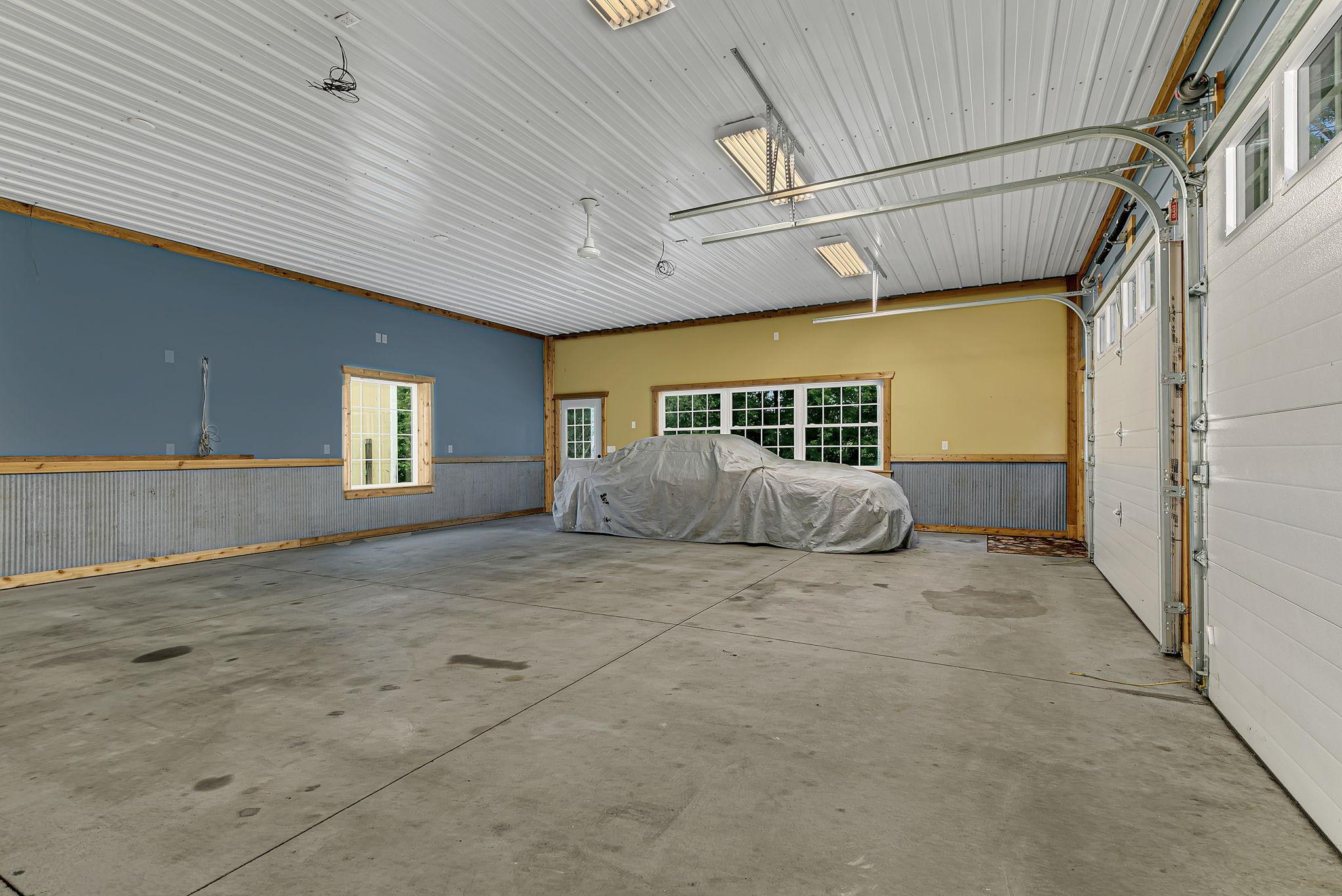 27x31 Additialal Attached and Heated Garage