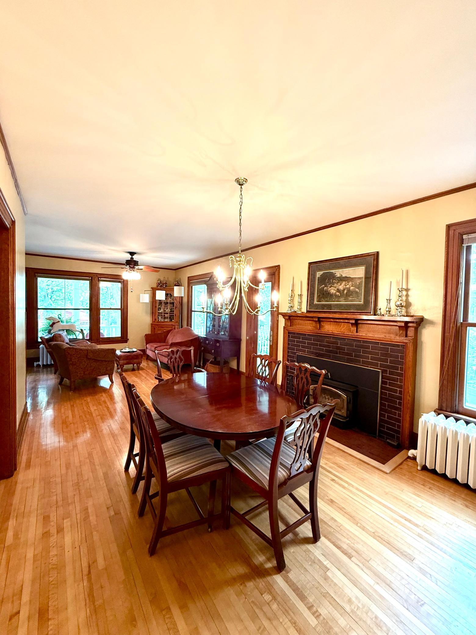 Formal dining room