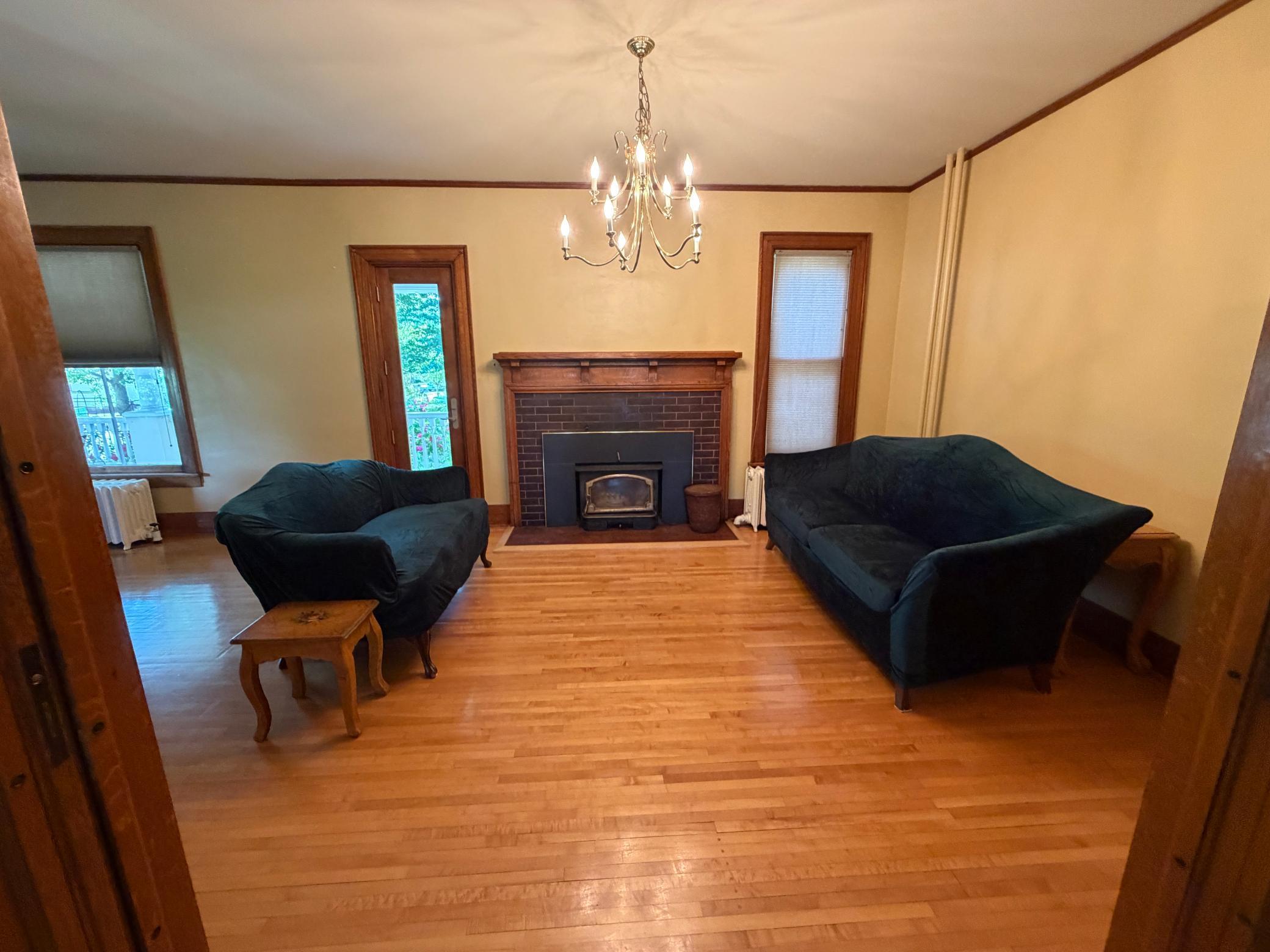 (formal dining room swapped to sitting room)