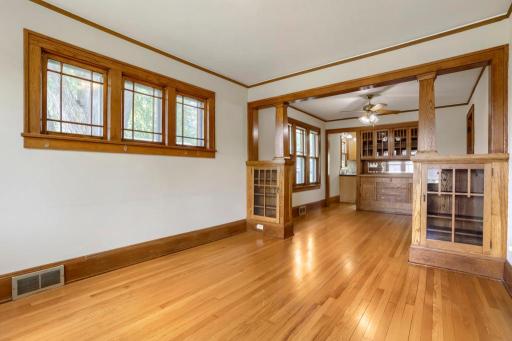 1861 Ivy Avenue E, Saint Paul, MN 55119