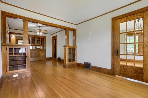1861 Ivy Avenue E, Saint Paul, MN 55119