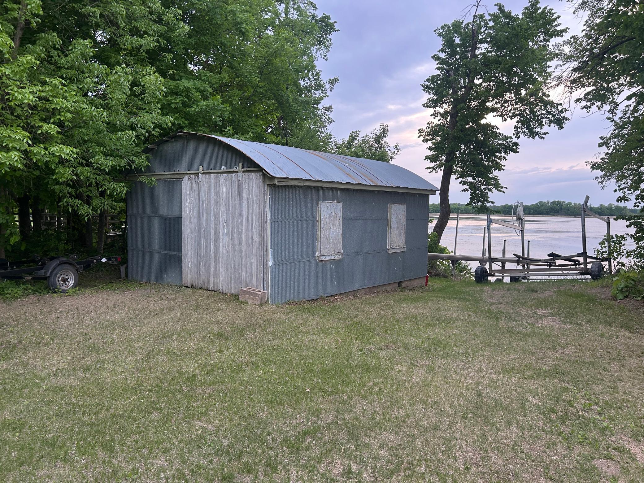 Lakeside Storage