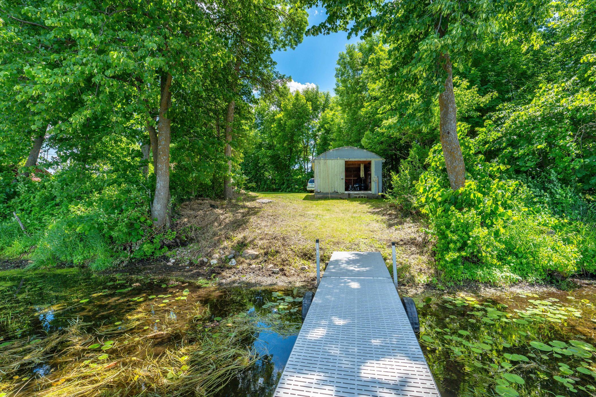 Welcome to Lake Living