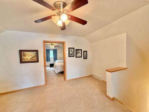 32088 E Round Lake Rd, Ponsford, MN 56575