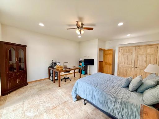 32088 E Round Lake Rd, Ponsford, MN 56575