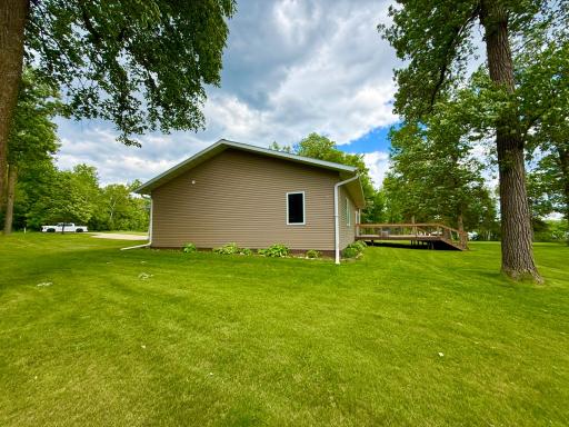 32088 E Round Lake Rd, Ponsford, MN 56575