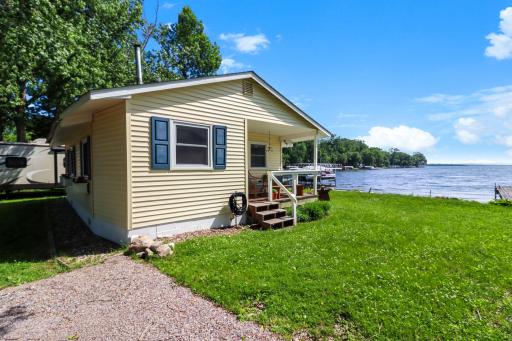 14392 Baywater Road, Paynesville, MN 56362