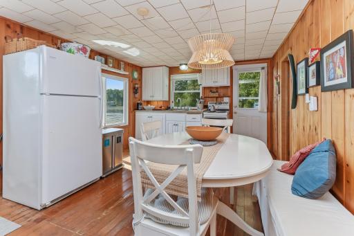14392 Baywater Road, Paynesville, MN 56362