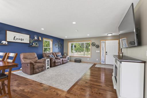 12295 63rd Street NE, Albertville, MN 55301
