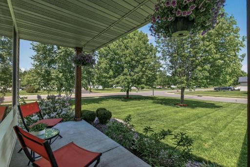 12295 63rd Street NE, Albertville, MN 55301