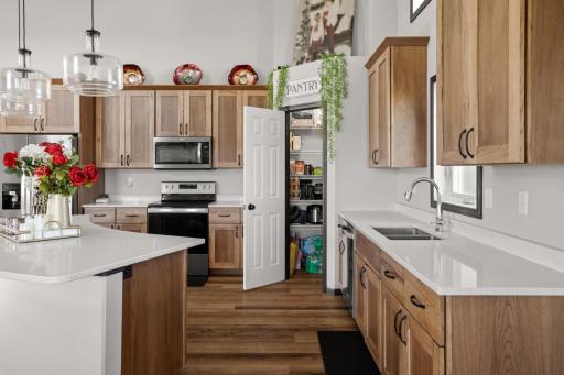 1308 Commander Drive W, West Fargo, ND 58078