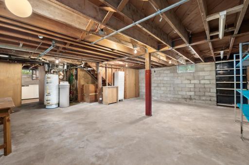 515 6th Street SE, Little Falls, MN 56345