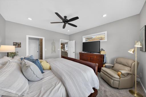 692 Shardlow Place NE, Byron, MN 55920