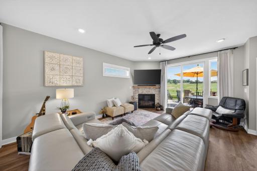 692 Shardlow Place NE, Byron, MN 55920