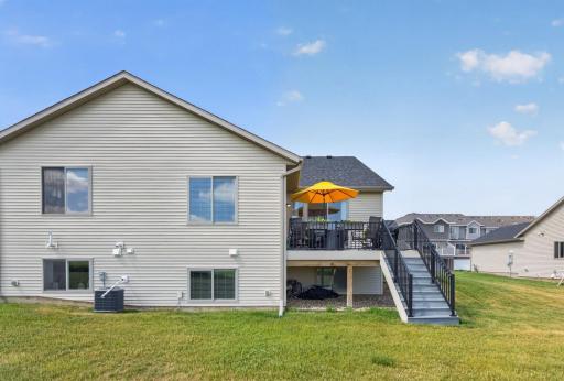 692 Shardlow Place NE, Byron, MN 55920