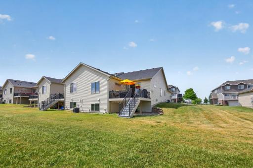 692 Shardlow Place NE, Byron, MN 55920