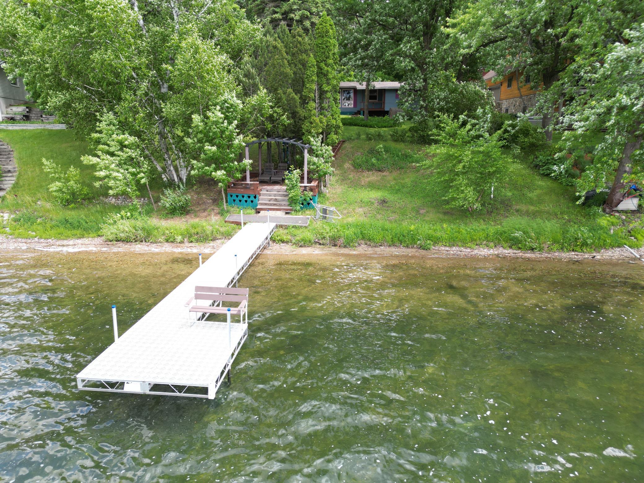 70 Feet Of Private Lake Frontage.JPG